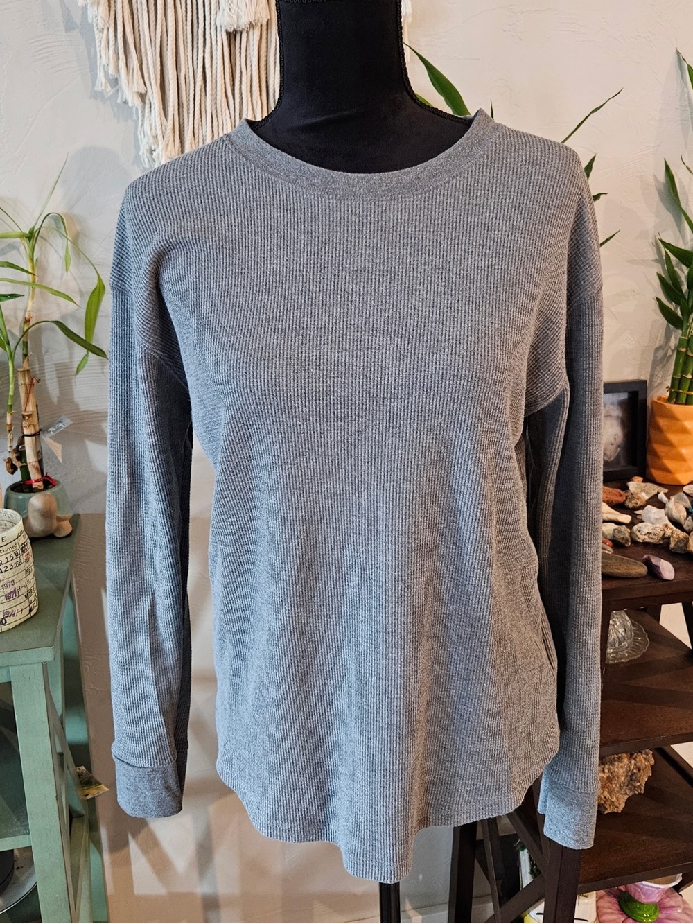 Time and Tru Long Sleeve Thermal Crew Neck Top - Gray